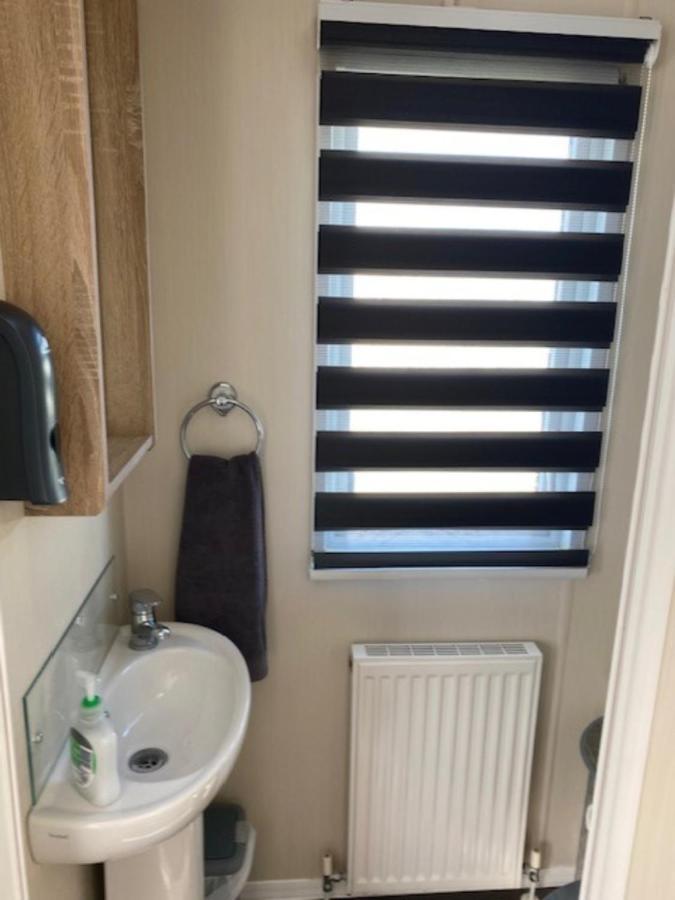 Beautiful Spacious Holiday Home - Romney Sands New Romney Esterno foto